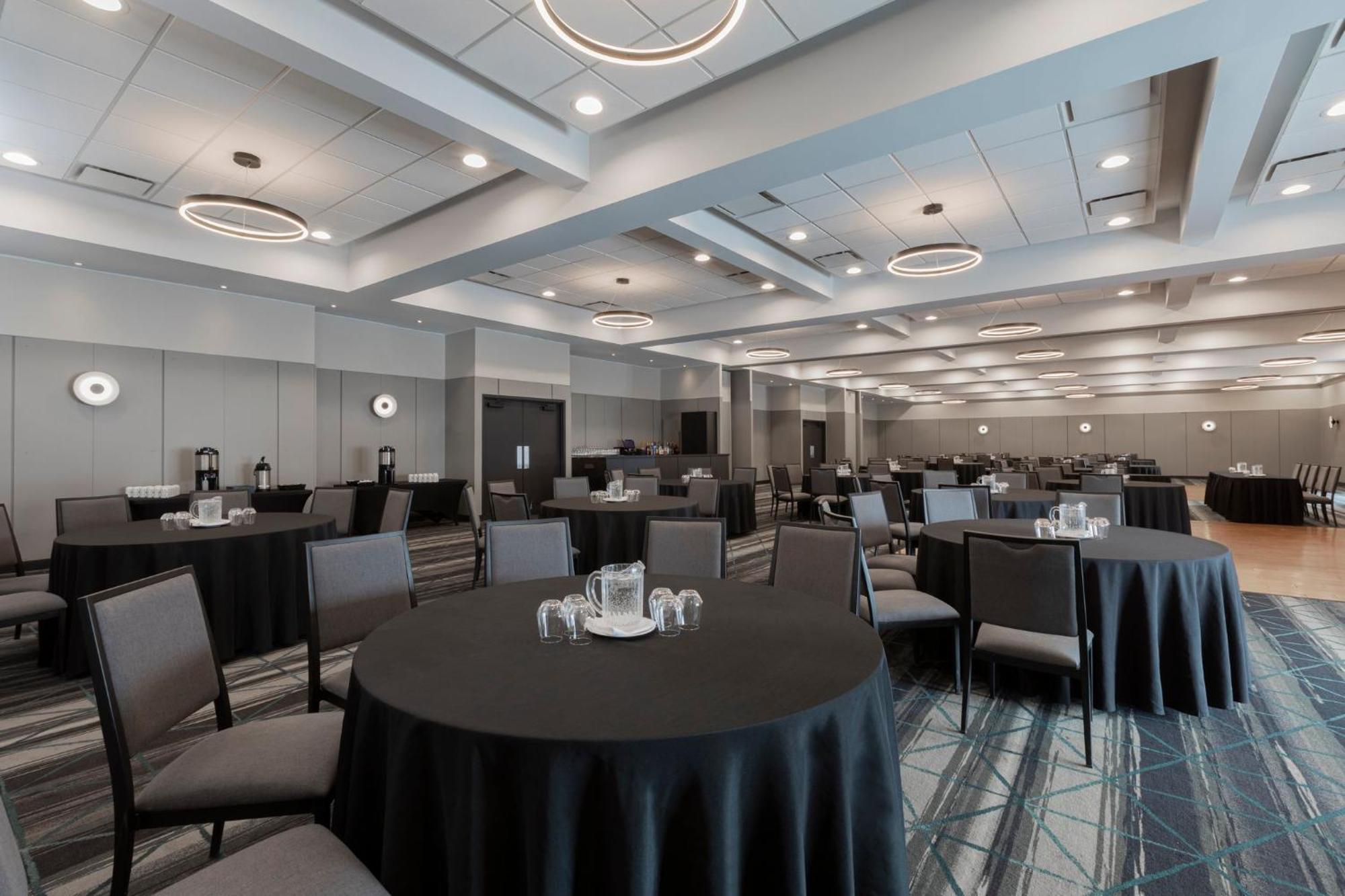 Holiday Inn St-Jean-Sur-Richelieu Congres By Ihg Saint-Jean-sur-Richelieu Eksteriør bilde